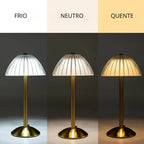 Abajur de Mesa LED Modelo Umbrella