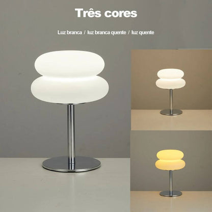 Abajur de Mesa Modelo Bauhaus