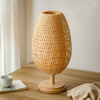 Abajur de Mesa Modelo Vime Longo