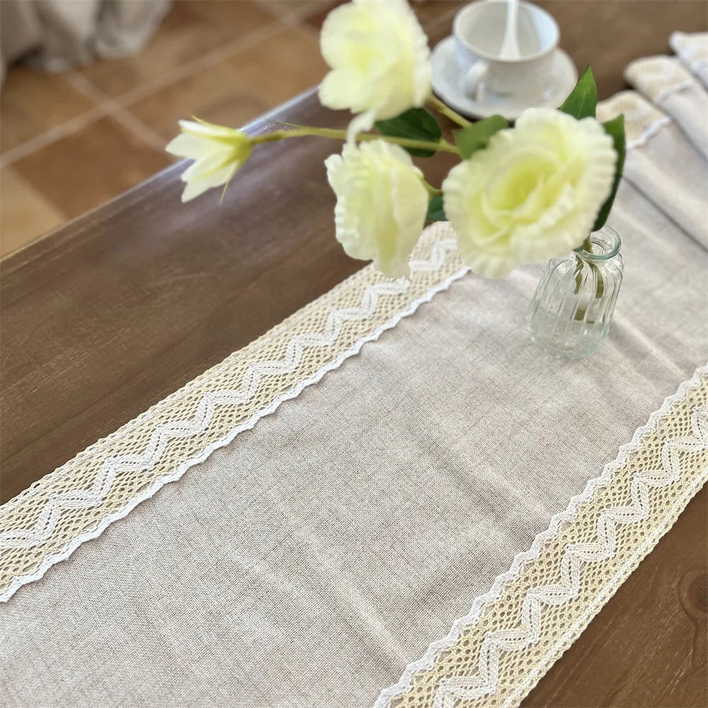 Caminho de Mesa Com Franja Modelo Delicata