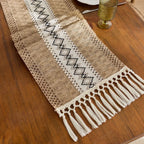 Caminho de Mesa Com Franjas Modelo Andes