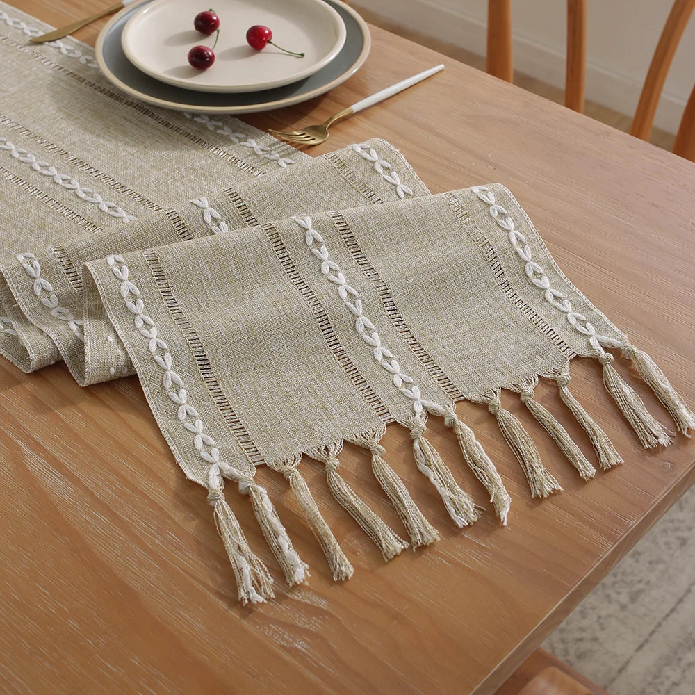 Caminho de Mesa Com Franjas Modelo Rustic
