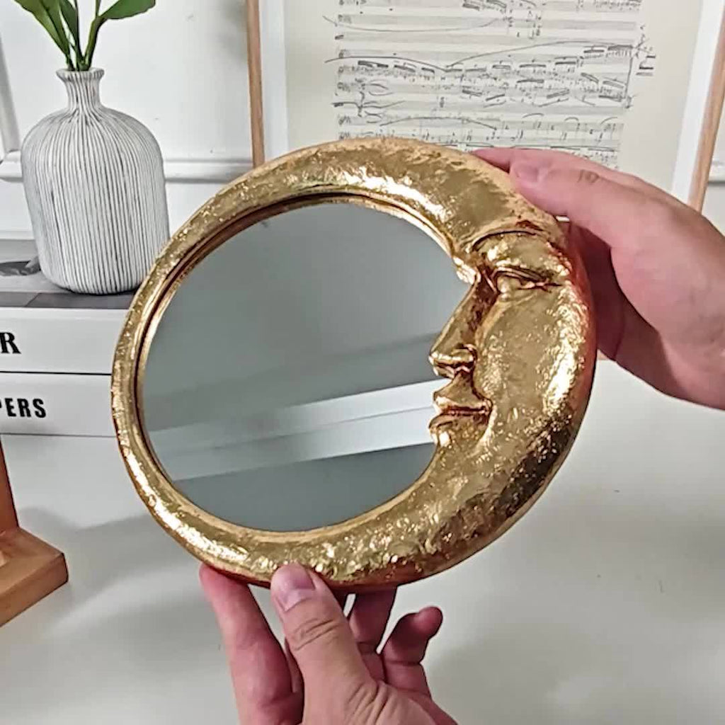 Espelho_Decorativo_Redondo_Dourado_Lua_Crescente_8