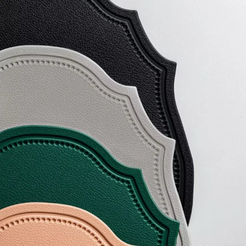 Jogo Americano de Couro Modelo Versalhes