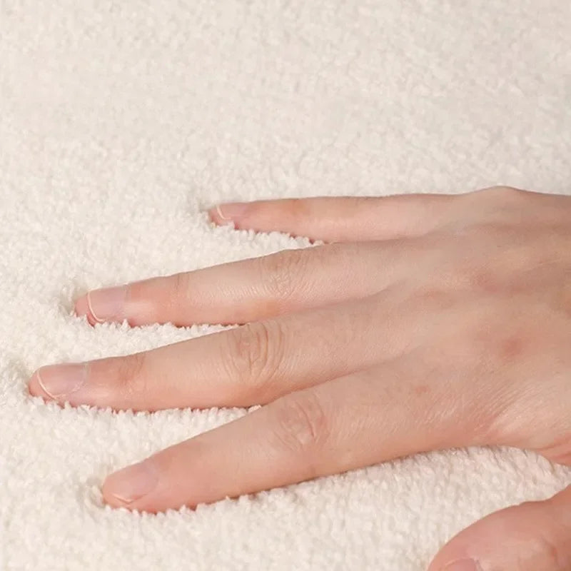 Tapete Quarto Minimalista Modelo Luna