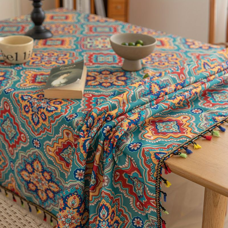 Toalha_de_Mesa_Azul_Boemia_com_Borlas_e_Estampados_Geometricos_4