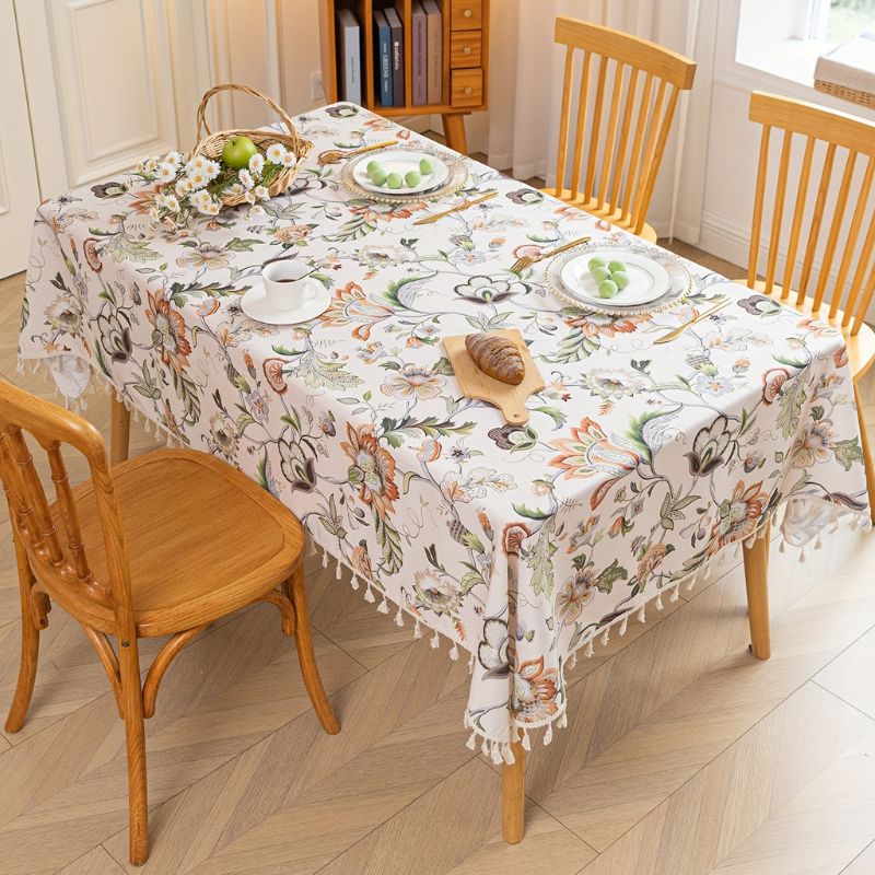 Toalha_de_Mesa_Floral_Boemia_Bege_com_Borlas_1