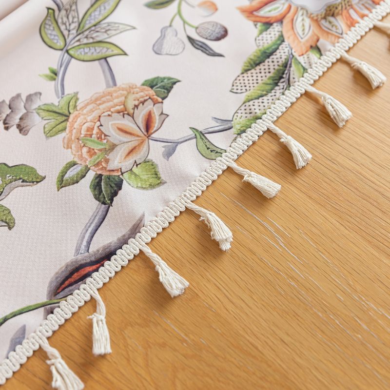 Toalha_de_Mesa_Floral_Boemia_Bege_com_Borlas_4