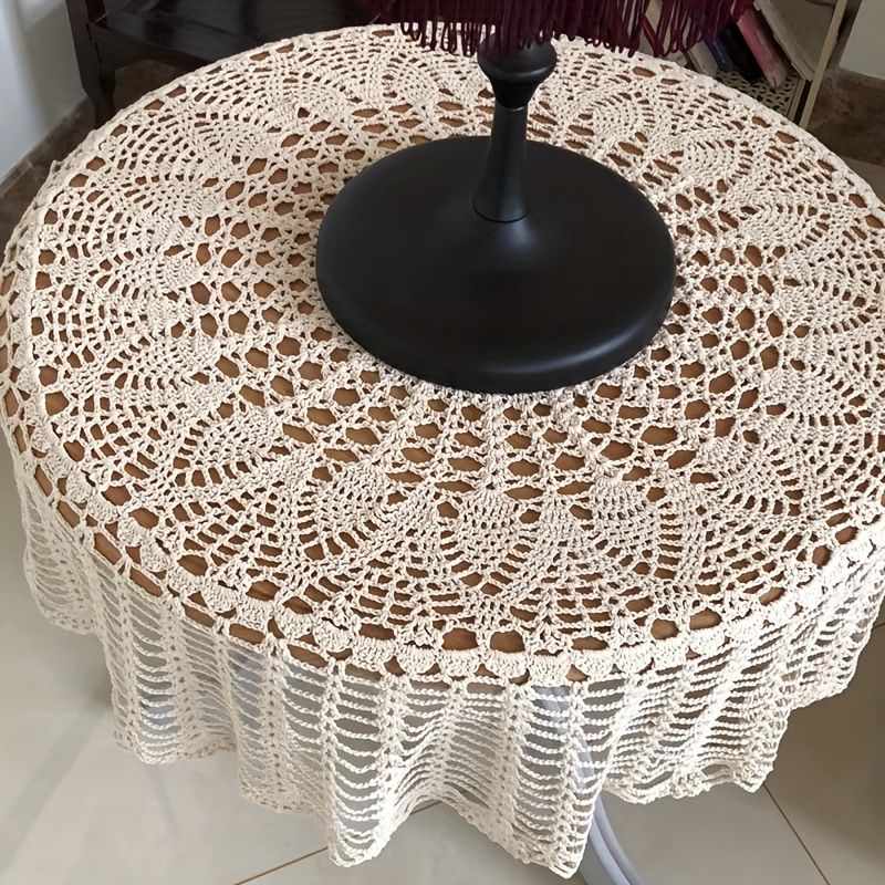 Toalha_de_Mesa_Redonda_de_Croch_Floral_Vintage_1