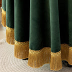 Toalha_de_Mesa_Veludo_Verde_Luxo_com_Borlas_5