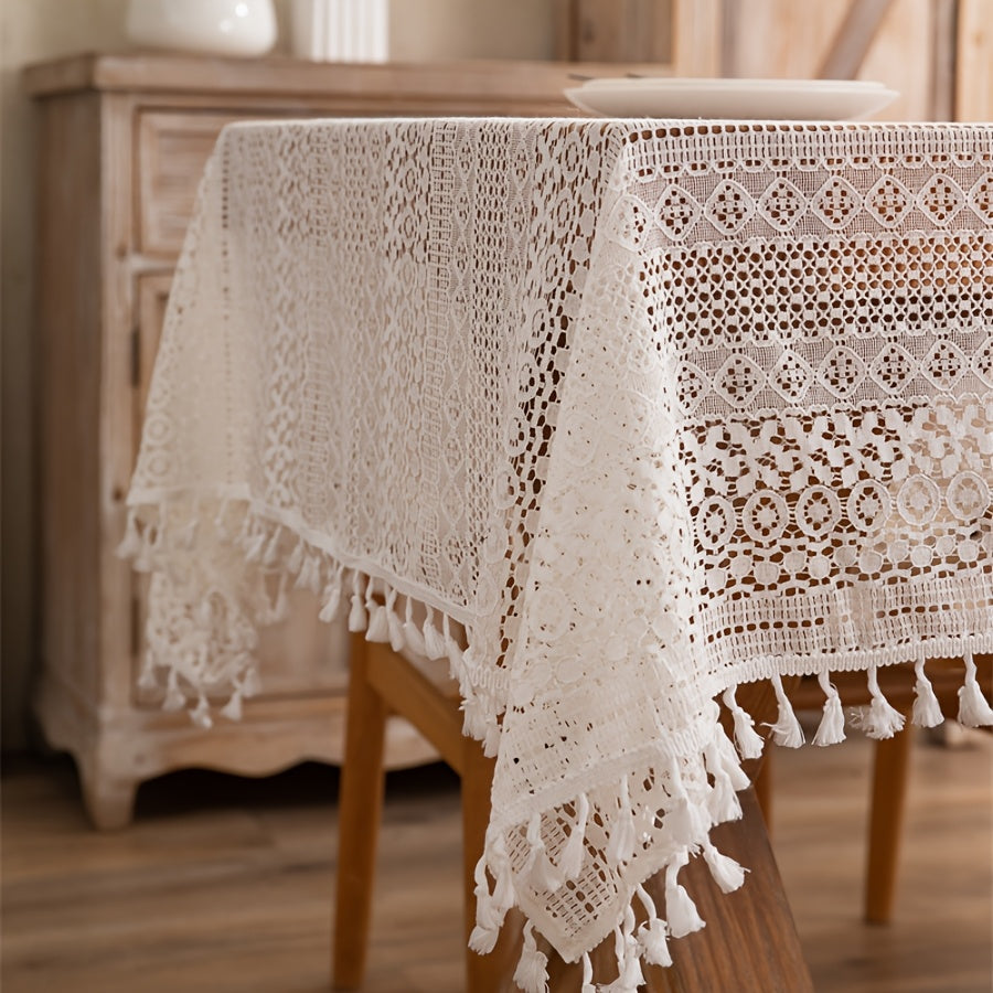 Toalha_de_Mesa_de_Renda_Bege_Elegante_1