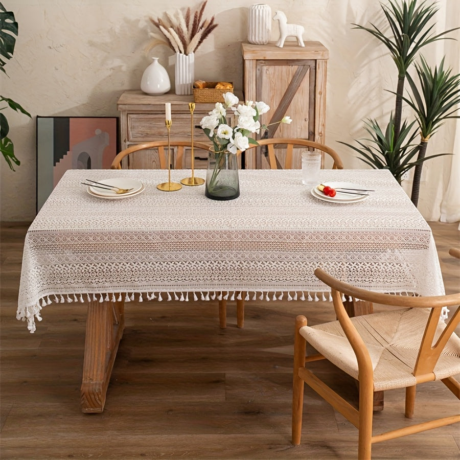 Toalha_de_Mesa_de_Renda_Bege_Elegante_3